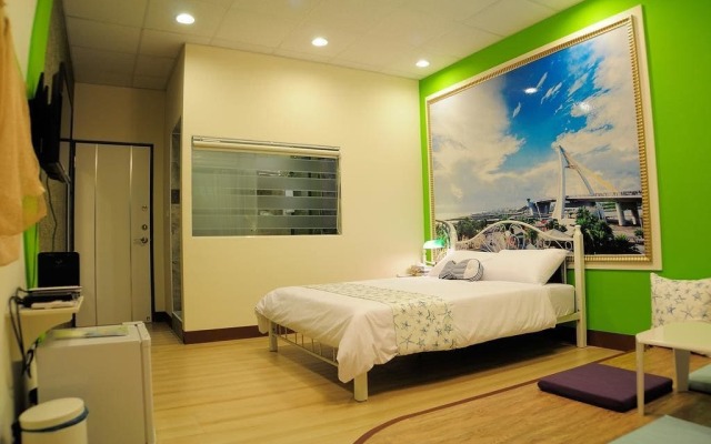 Meet Happiness B&B