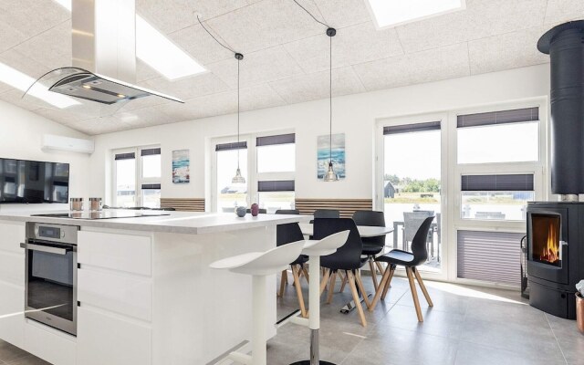 10 Person Holiday Home in Lokken