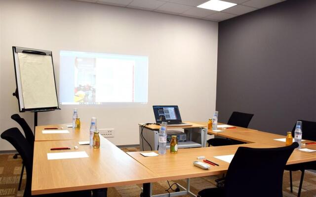 ibis Rodez Centre Cathédrale