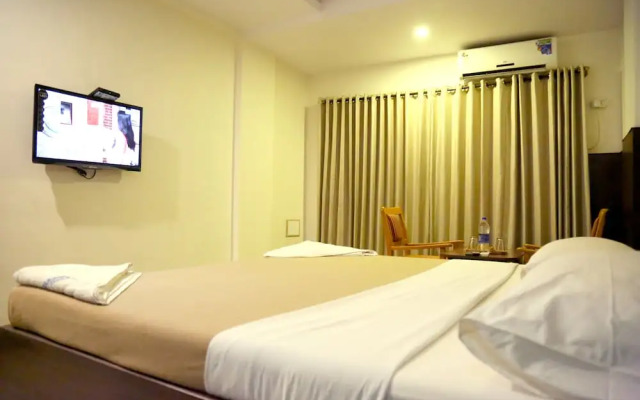Hotel SriKrishna Hassan
