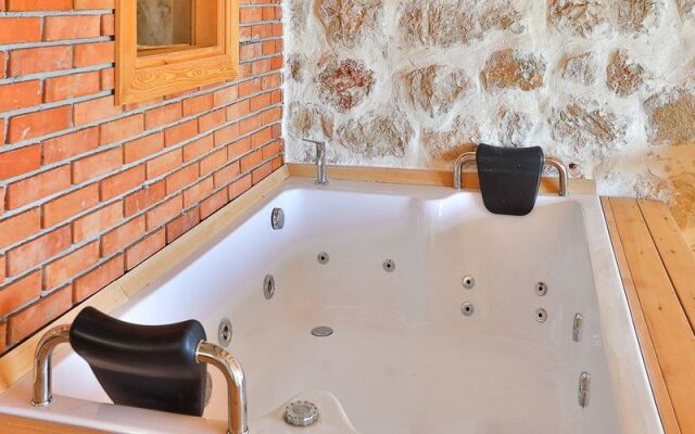 Villa Tas Ev