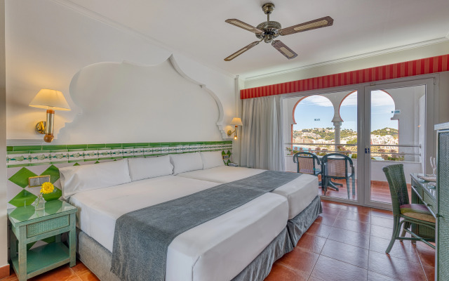 Playacalida Hotel