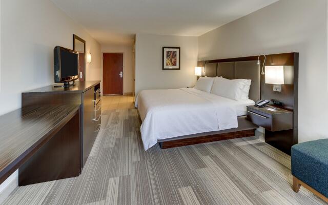 Holiday Inn Express Hotel & Suites Dayton-Centerville by IHG