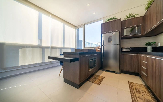 158 - Cobertura alto padrão em Mariscal 04 suítes