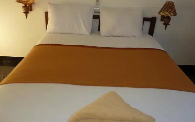 THE LAWAS Guesthouse
