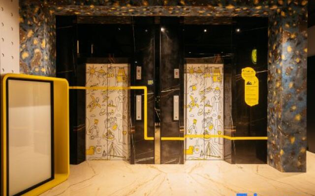 Yello Hotel Harbour Bay Batam