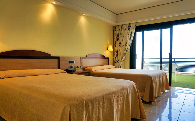 SBH Crystal Beach Hotel & Suites - Adults Only