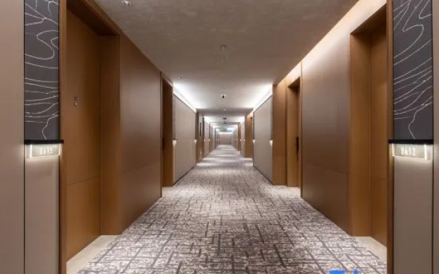 Shenzhen Pingshan Kengzi Subway Station Atour Hotel