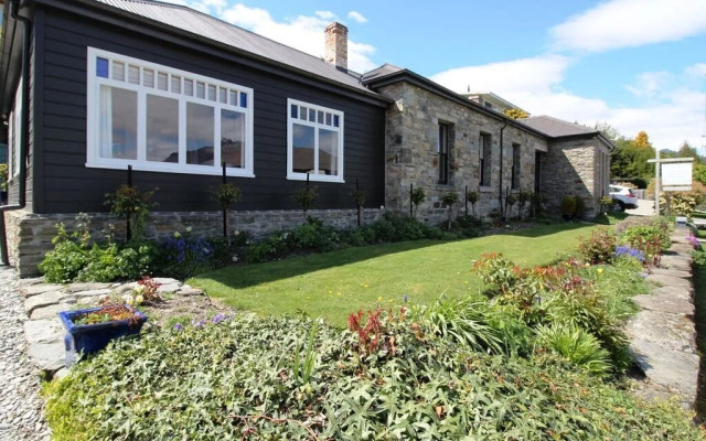 Stonehouse Boutique Apartments