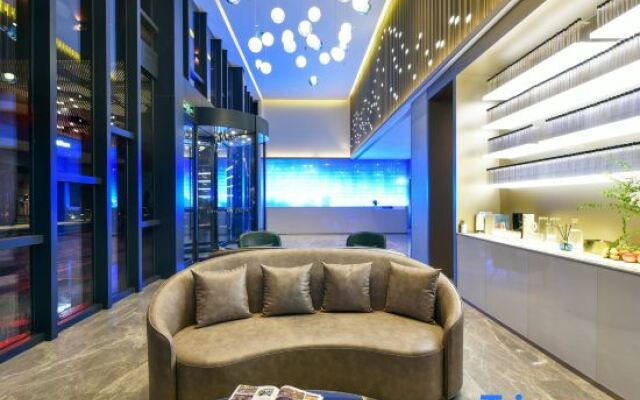 Crystal Orange Beijing International Trade Business District Sihui Hotel