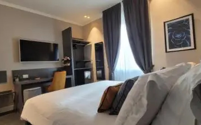 Santarella Guest House