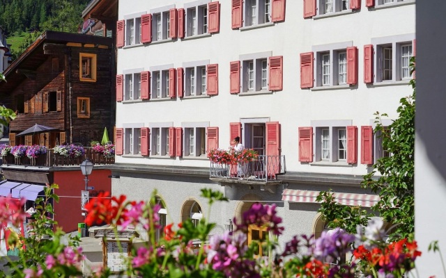 Thermalhotels und Walliser Alpentherme & SPA Leukerbad