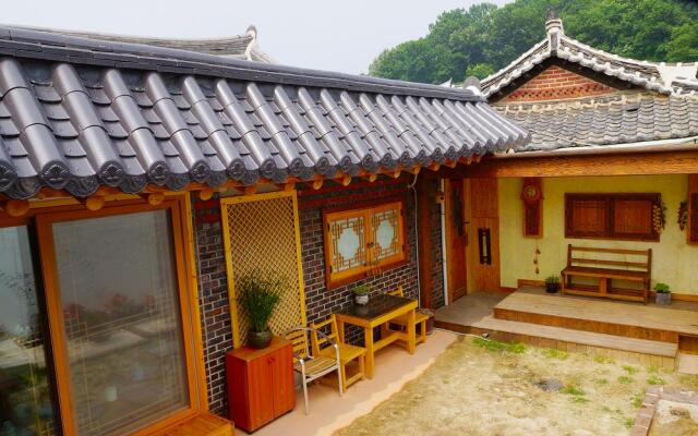 Jeonju Hanok Tobagi Pension