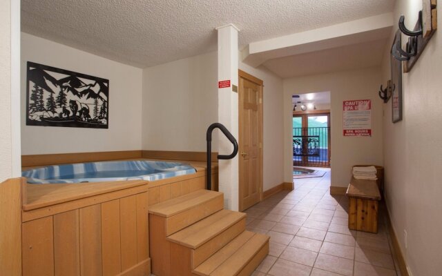 Ski Inn Condominiums by Resort Lodging Company