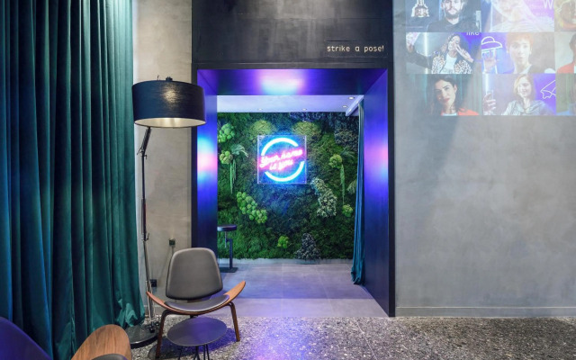 ONOMA Hotel