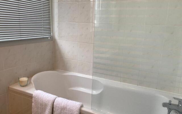 BEL APPARTEMENT duplex PORT DE PERROS GUIREC