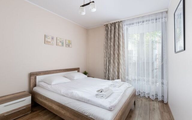 Blossom - Old Town Residence