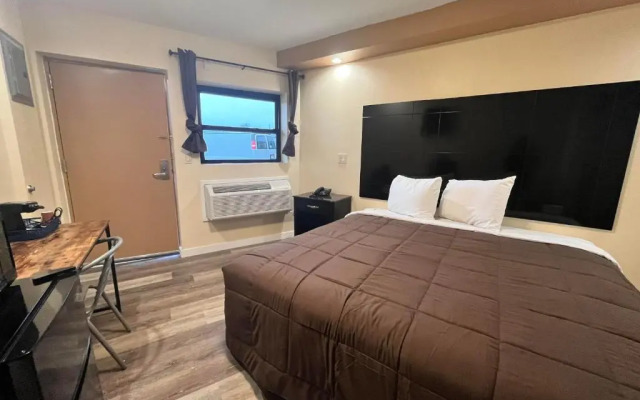 Circle Motor Lodge