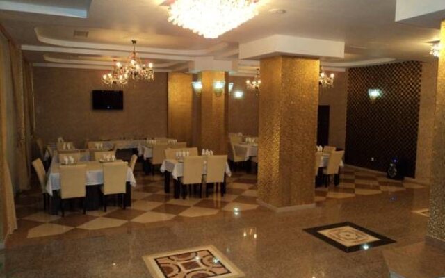 Hotel Boutique Shine