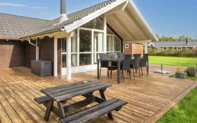 6 Person Holiday Home in Hemmet-by Traum