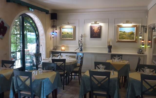 Auberge Les Arômes