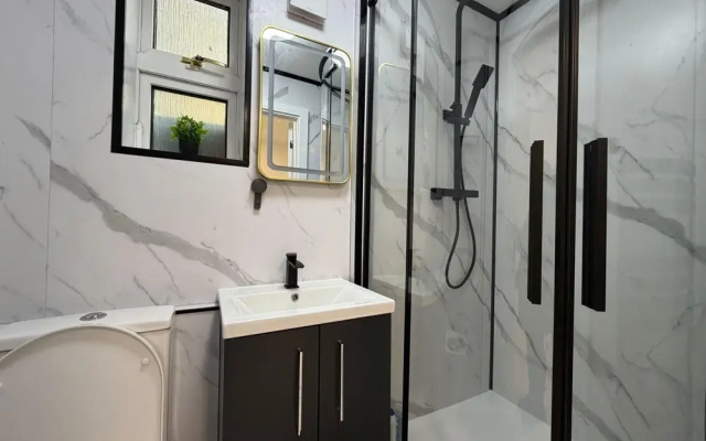 City Center Cardiff Apartment - 2 Bedrooms