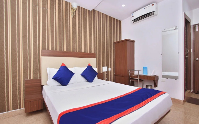 Hotel B S International