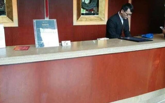 Best Western Premier Red Forest Hotel