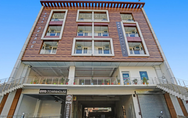 Townhouse 93629 Rasa Arcade