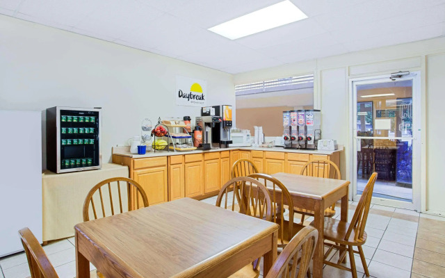Bristol Parkway Inn