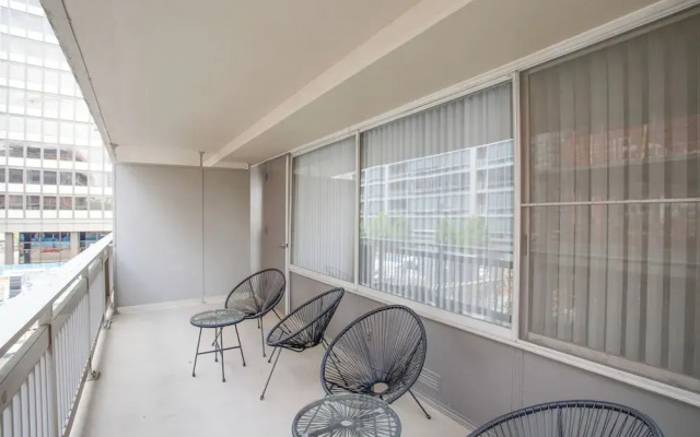 Modern 1BR Stay in Crystal City