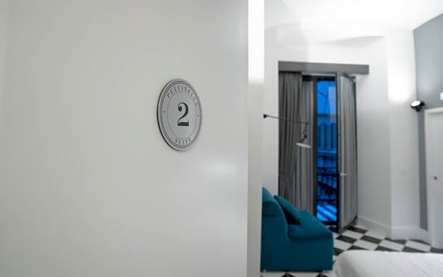 Pulcinella Suite