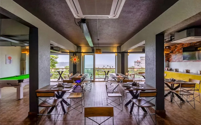 Fabhotel Prime Alekhya Suites