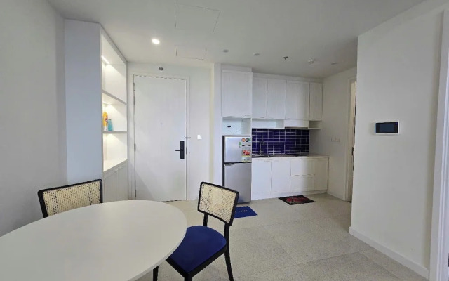 SenSea Hillside APT - Sunset Town PQ