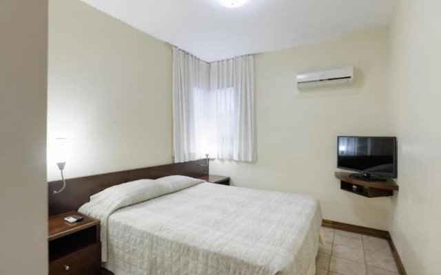 Le Village Flats e Hotel