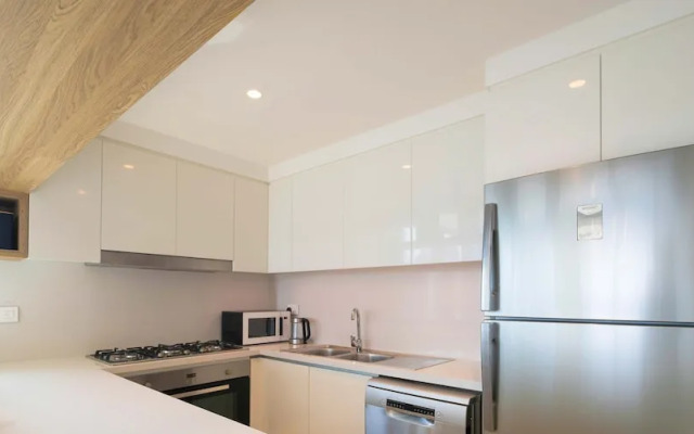 LUX The Burj Khalifa Downtown View Suite