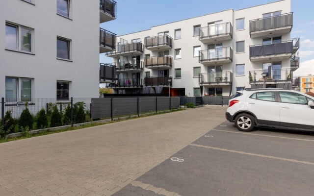 Szlachecka Apartment, Parking by Renters
