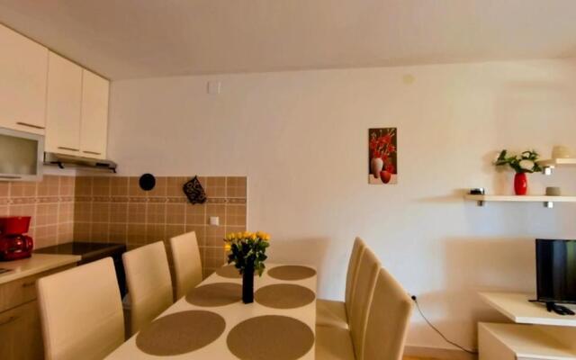 Apartments Dario