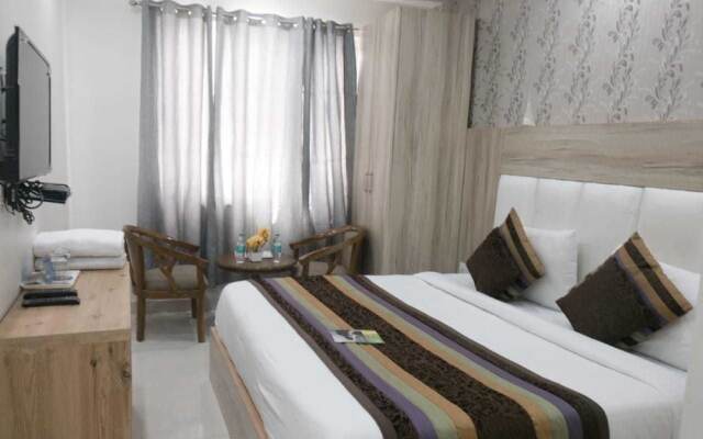 Airport Hotel Mahal