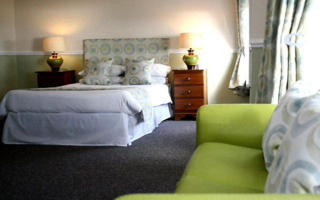 The Royal Hotel