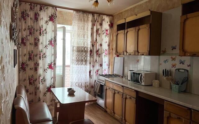 The comfort of Home on Komintern Street