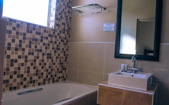 11 Golden Sands Margate