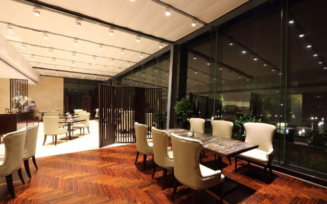 Taizhou Garden Hotel