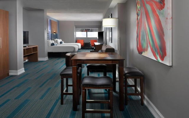 Aloft Nashville West End