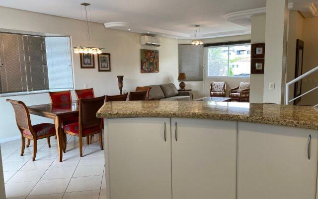 Casa 3 Suítes Jurere Internacional Florianópolis