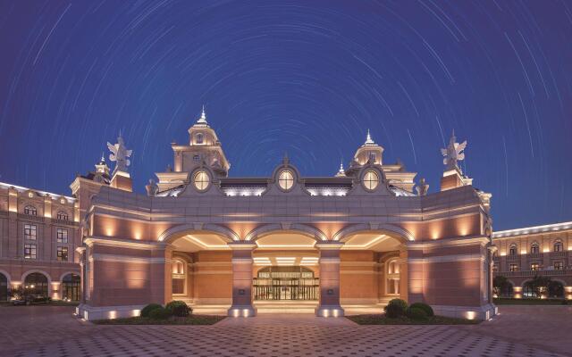 Hilton Dalian Golden Pebble Beach Resort