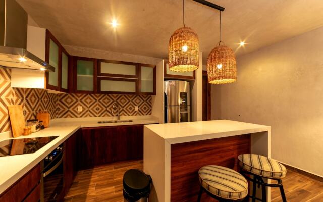 Trinity 202 by Mikitito Rentals