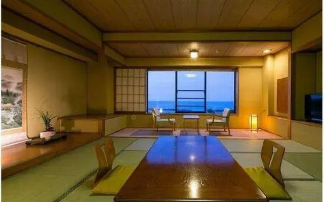 Shima Beach Hotel