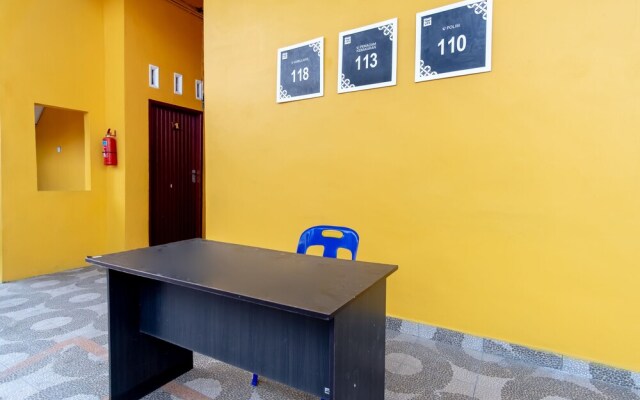 Arista Residence by OYO Rooms