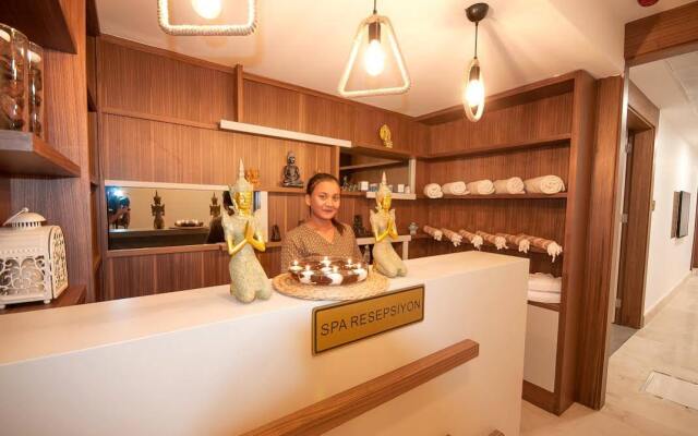 Acroter Hotel Spa